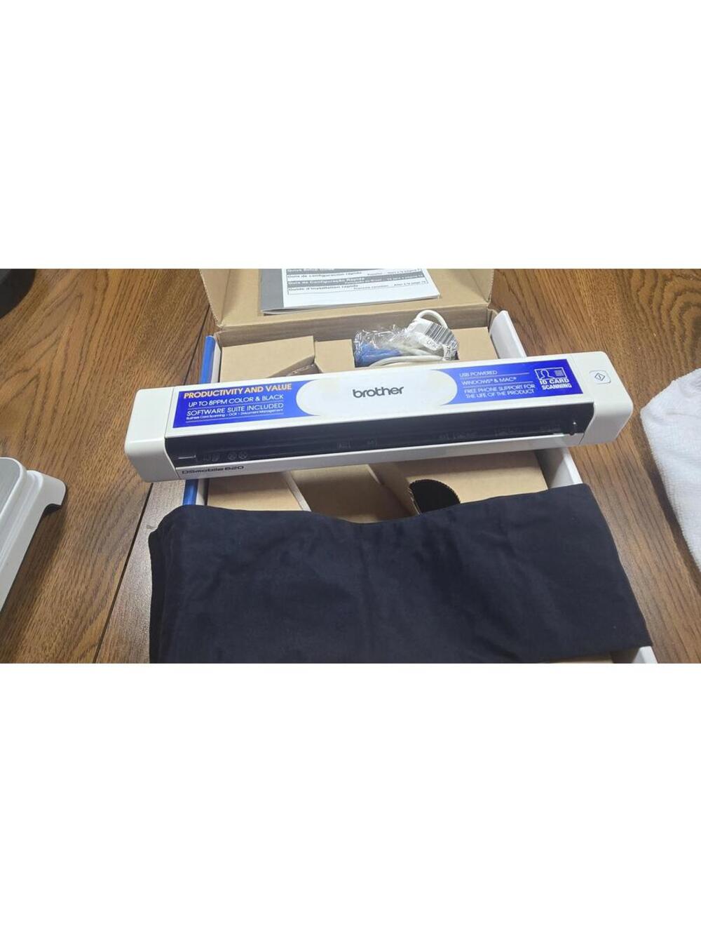 Brother DS-620 Compact Mobile Document Scanner - Picture 3 of 7